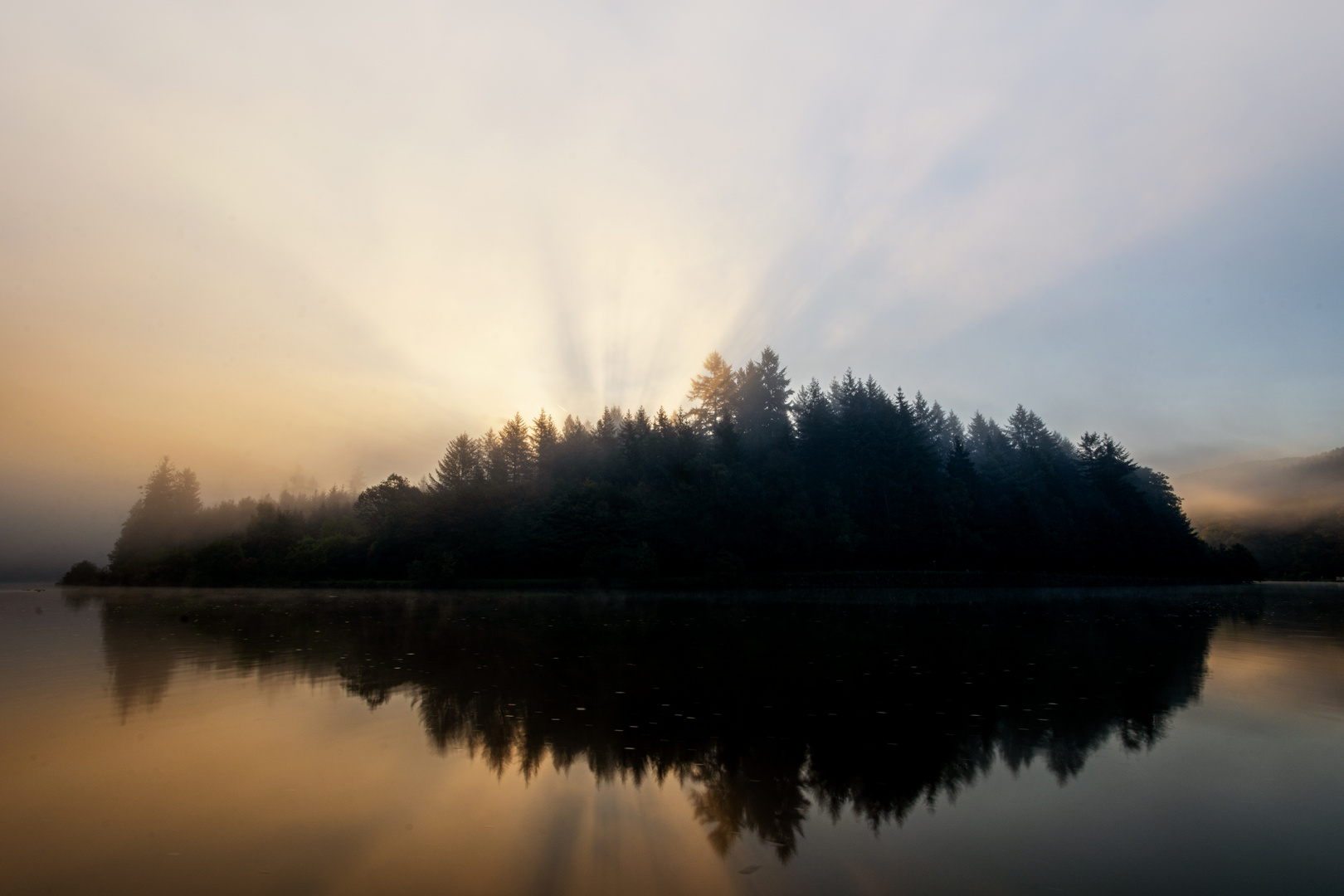 Sonnenaufgang über der Saar