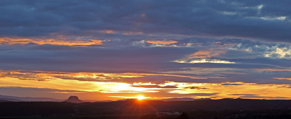 Sonnenaufgang über der Sächsischen Schweiz...