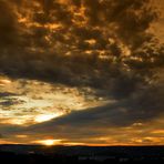 Sonnenaufgang über der Stadt