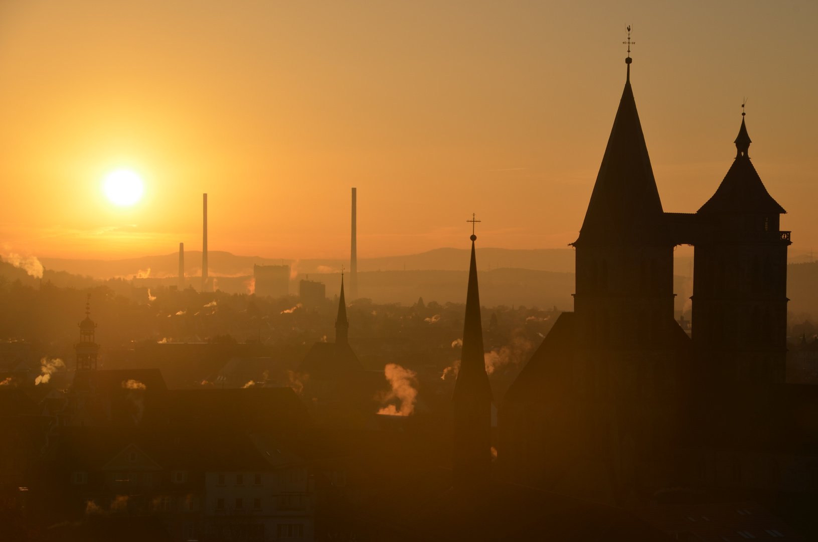 Sonnenaufgang über Esslingen am Neckar