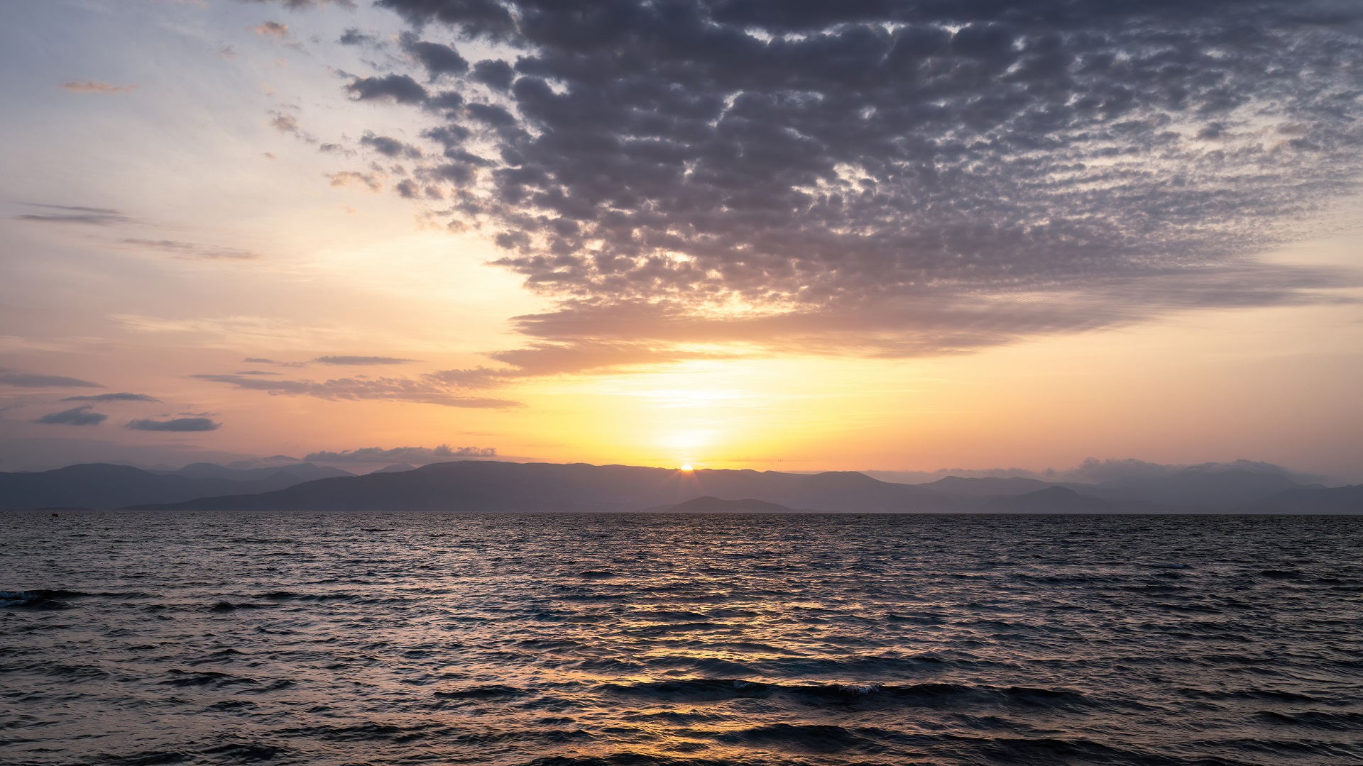 Sonnenaufgang über Griechenland