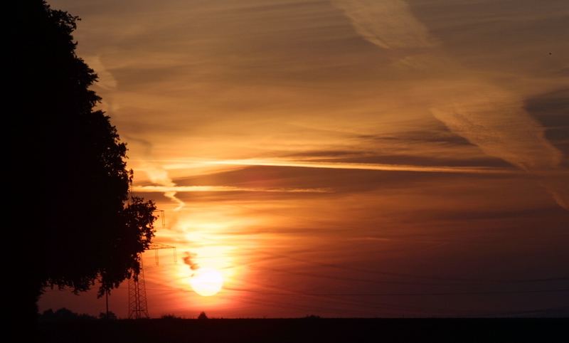 Sonnenaufgang über Hessen I