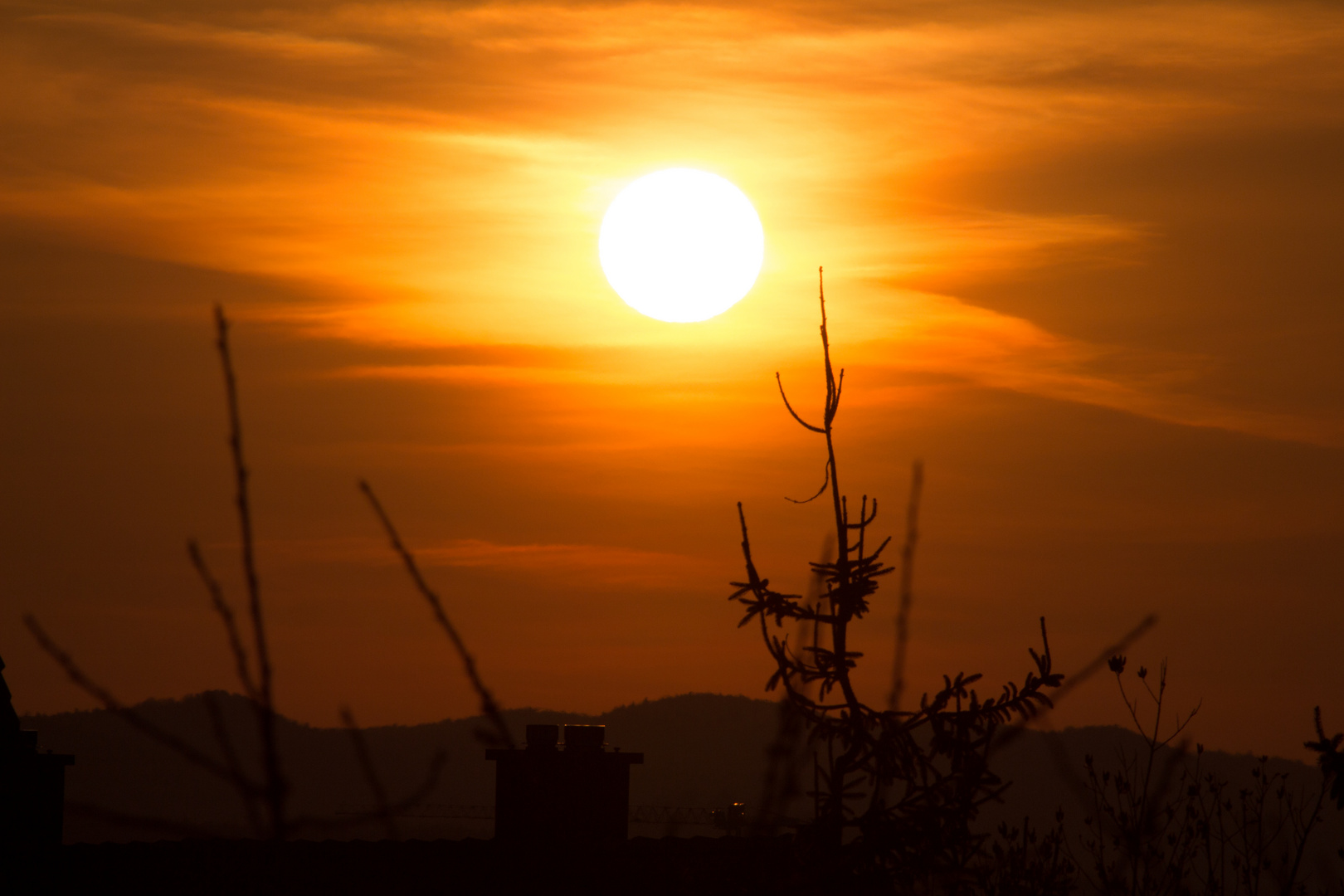 Sonnenaufgang über Heuchling