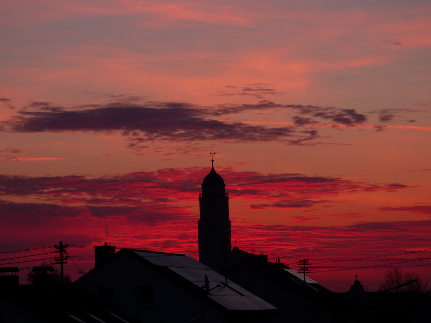 Sonnenaufgang über Höchstädt