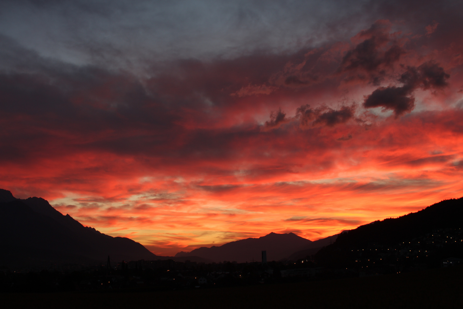 Sonnenaufgang über Innsbruck