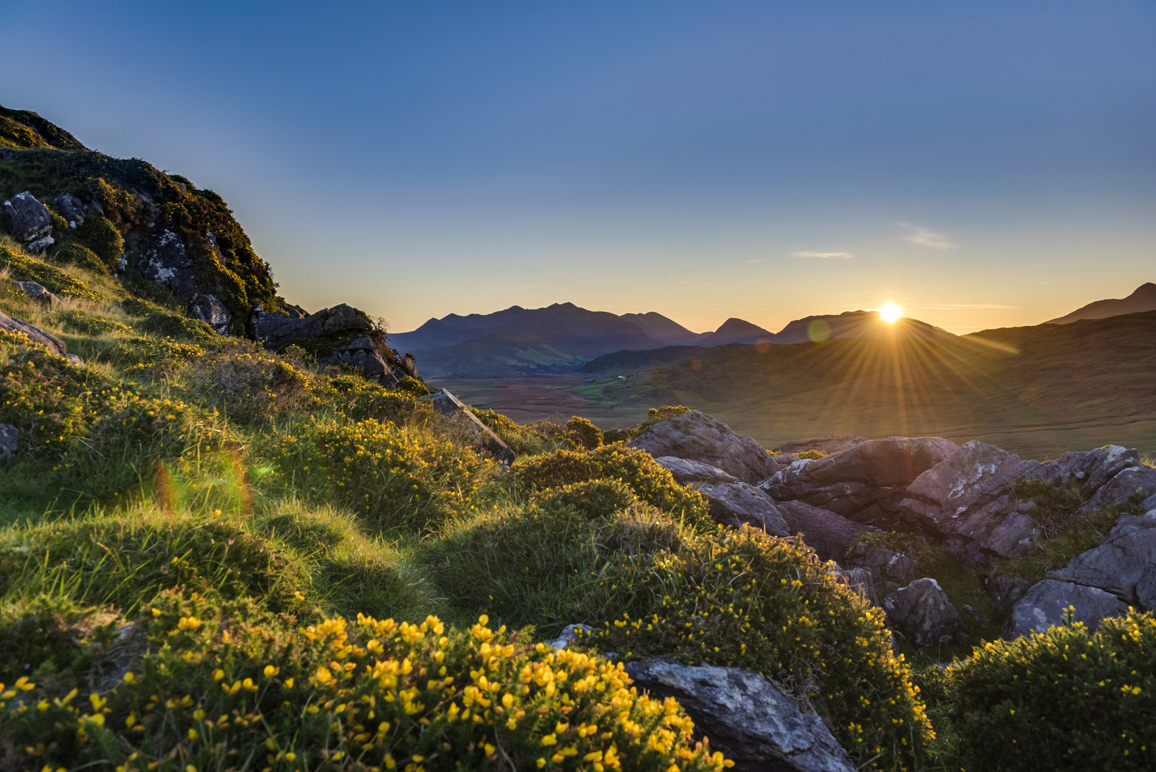 Sonnenaufgang über Macgillycuddy’s Reeks in Irland