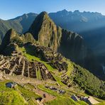 Sonnenaufgang über Machu Picchu