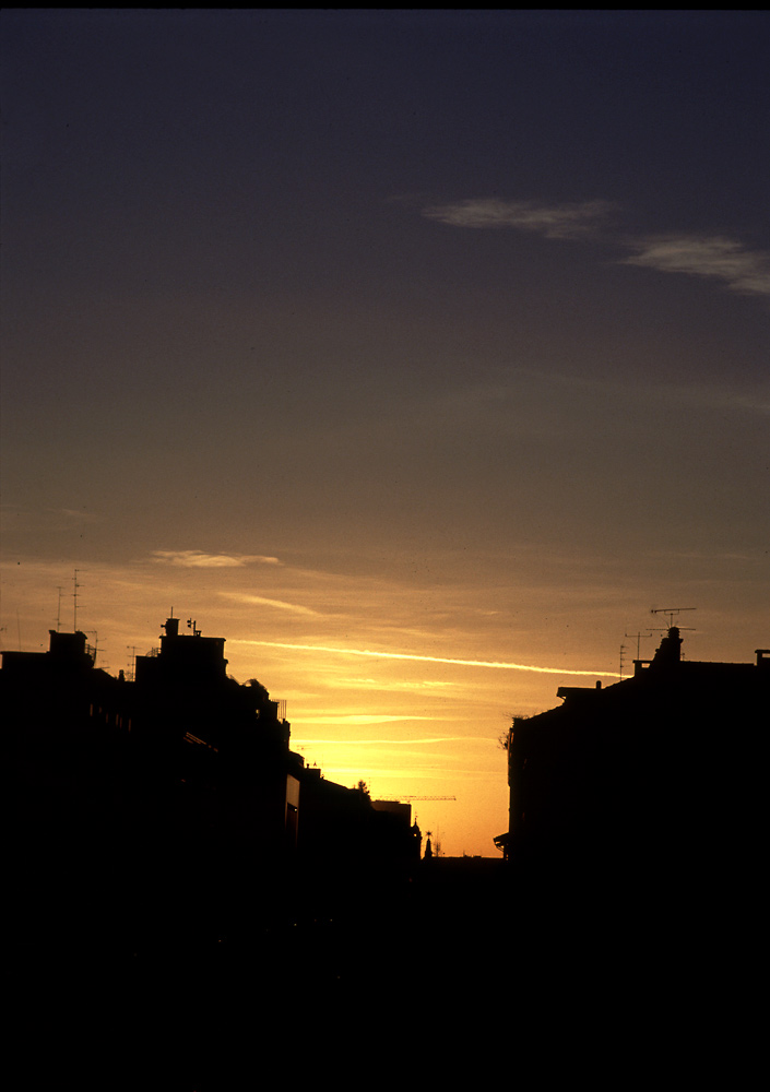 Sonnenaufgang über Mailand