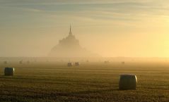 Sonnenaufgang über Mont Saint Michel