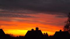 Sonnenaufgang über Mülheim-Heimaterde