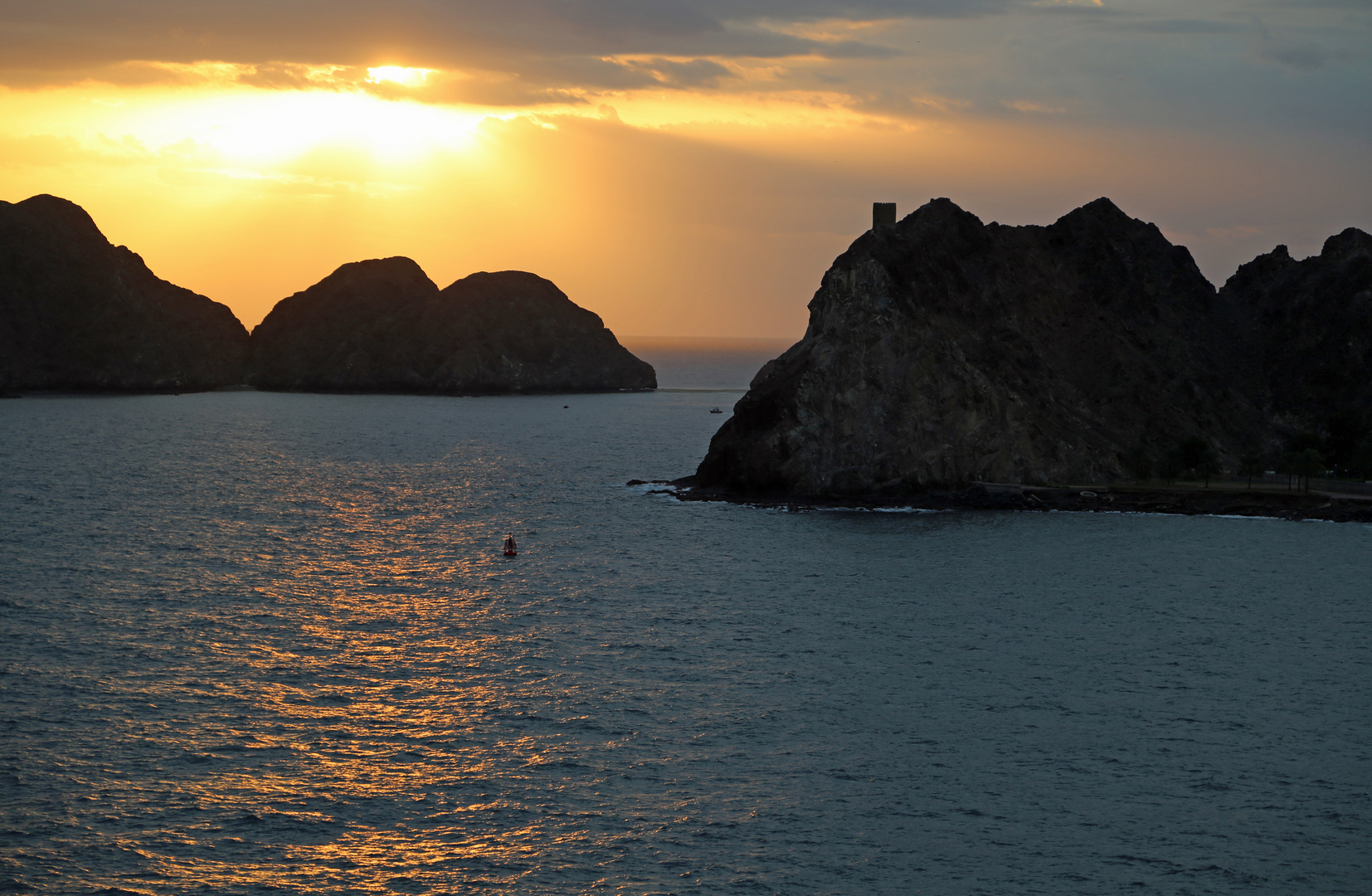 Sonnenaufgang über Muscat (Oman)