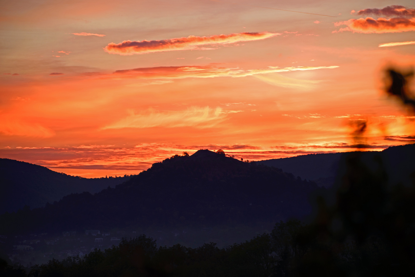 Sonnenaufgang über Reutlingen.