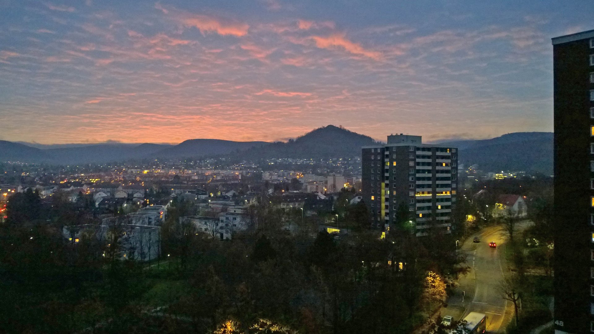 Sonnenaufgang über Reutlingen