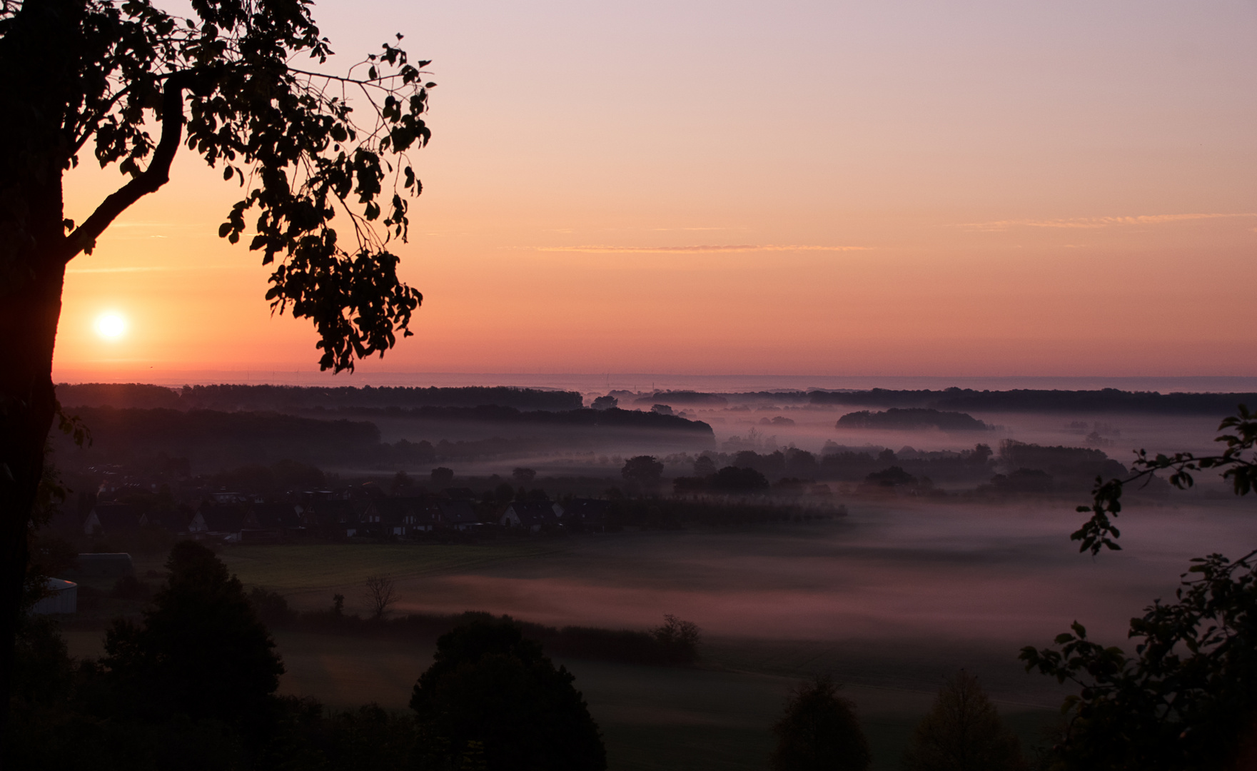 Sonnenaufgang über Stromberg