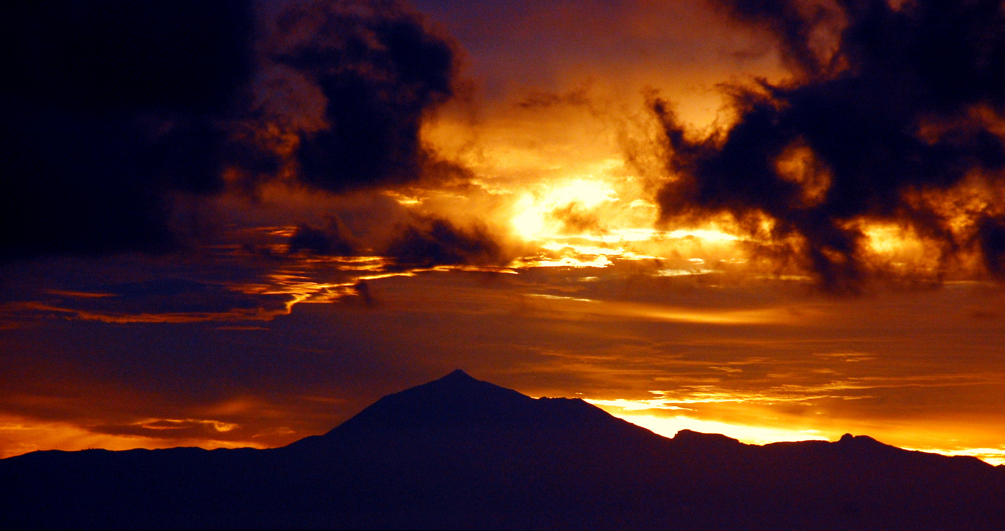 Sonnenaufgang über Tenerife