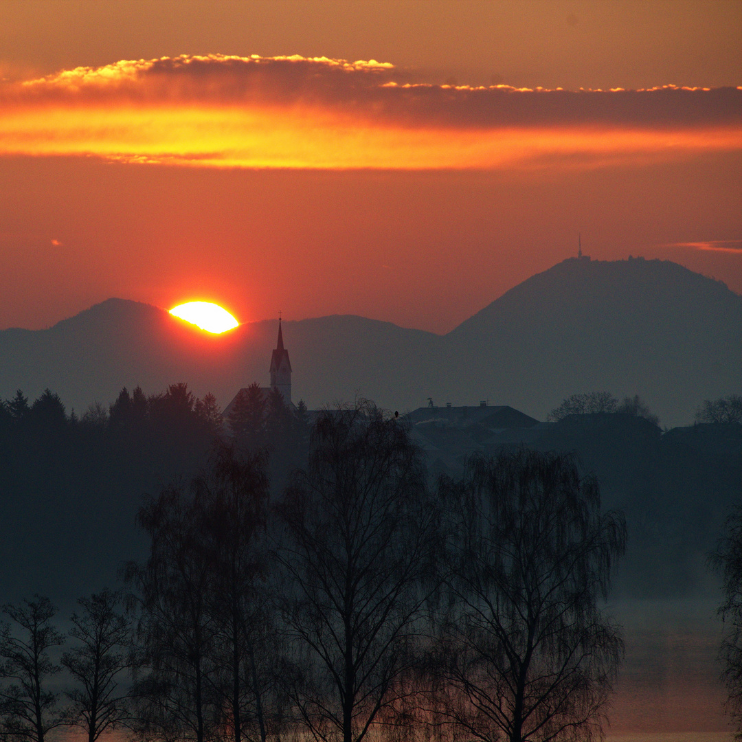 Sonnenaufgang über Tettenhausen...