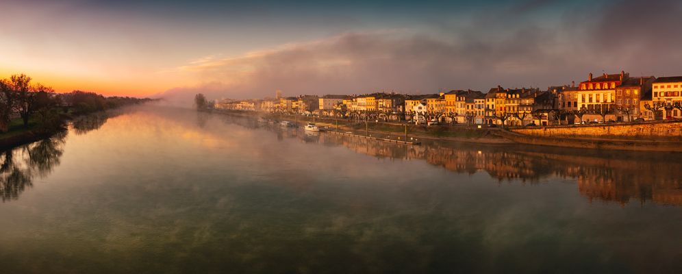 Sonnenaufgang über Tournus