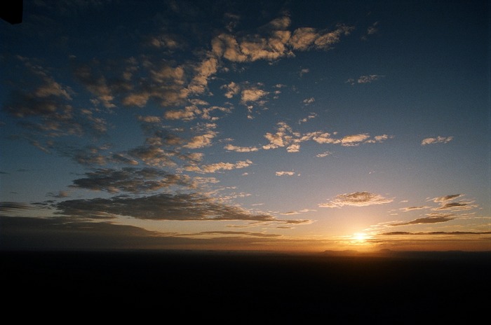 Sonnenaufgang über Tsavo Ost