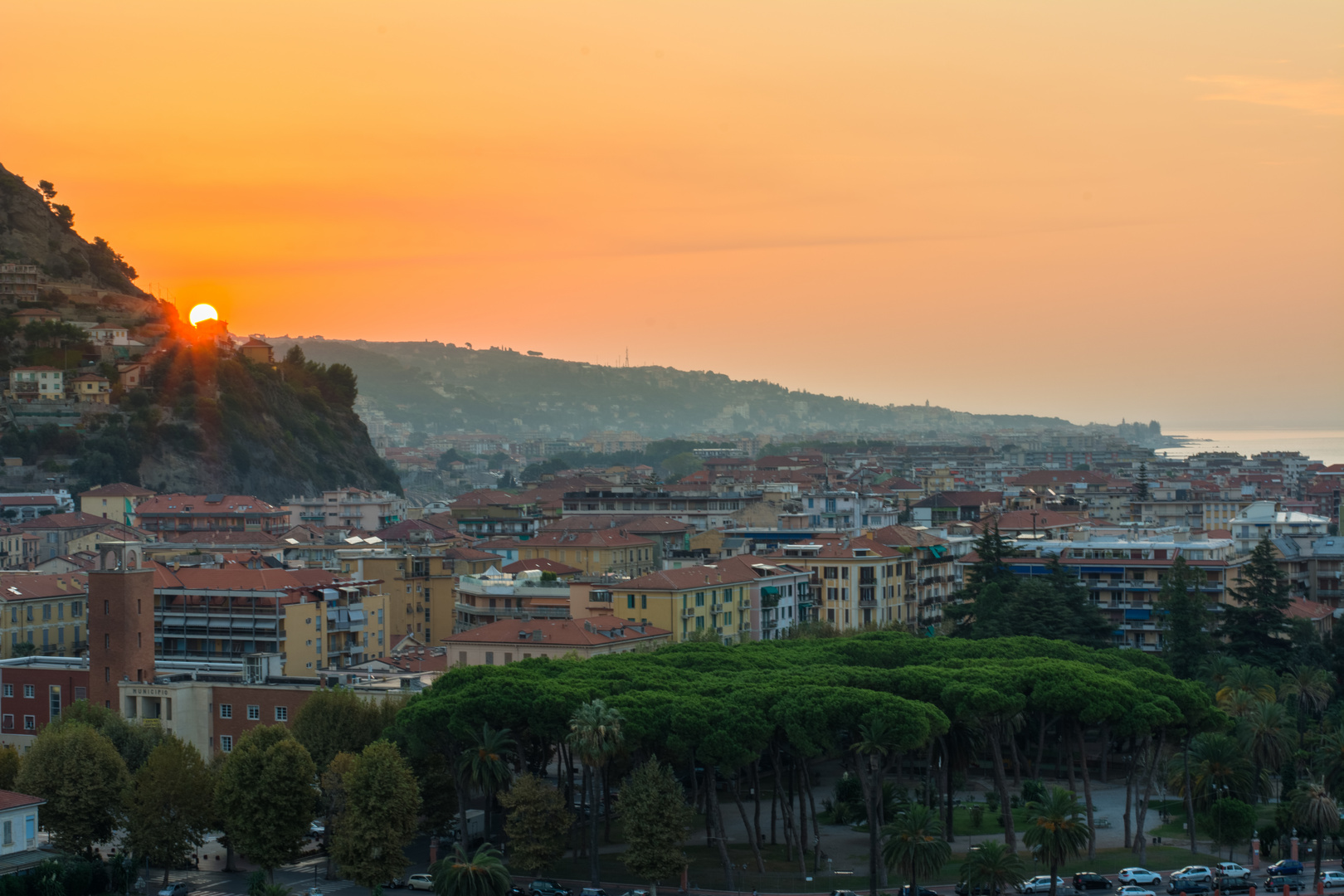 Sonnenaufgang über Ventimiglia