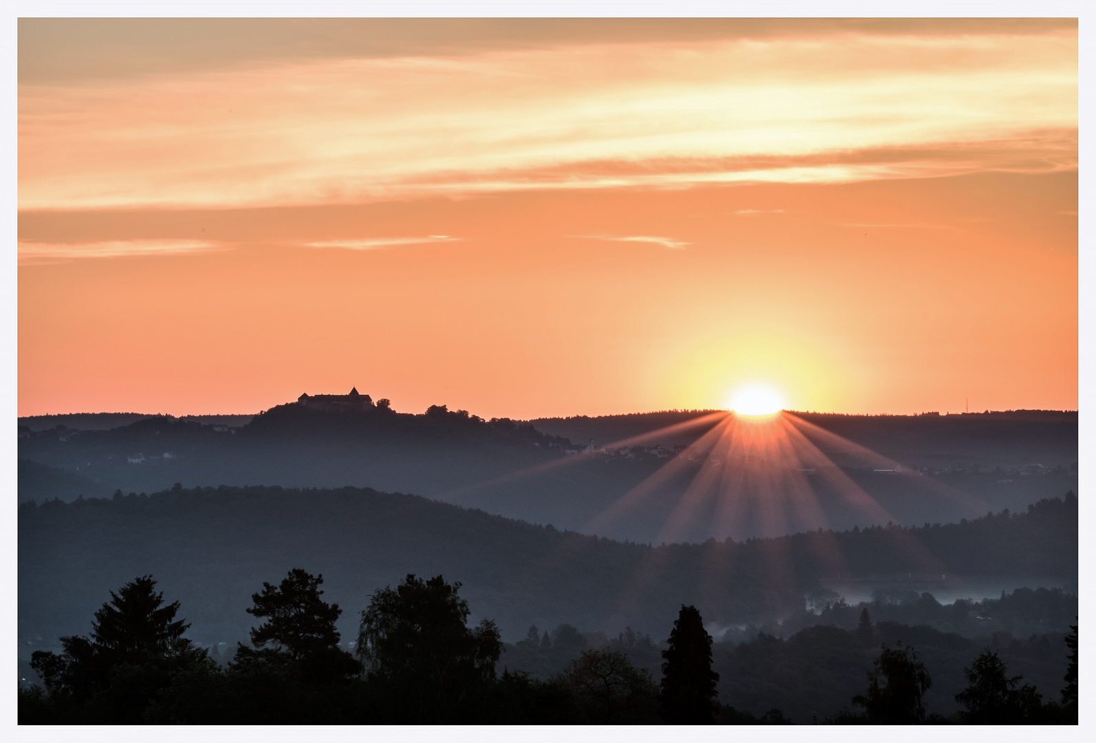 Sonnenaufgang über Waldeck 2