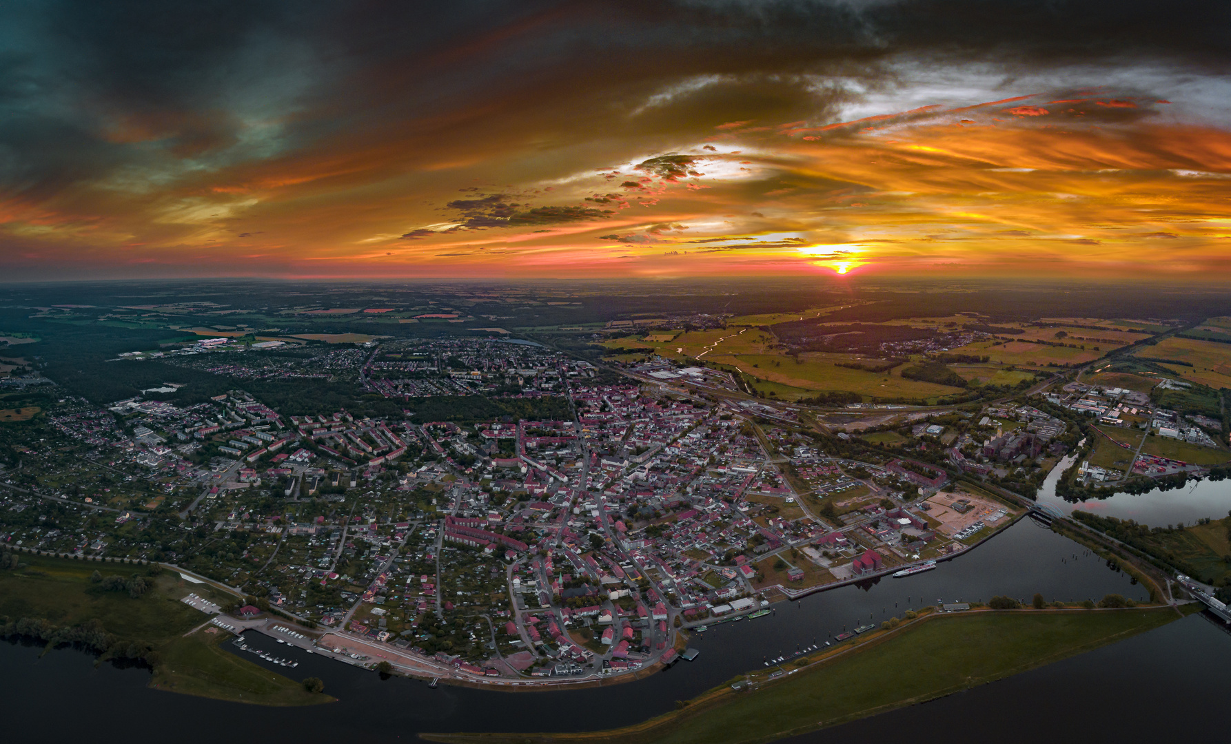 Sonnenaufgang über Wittenberge