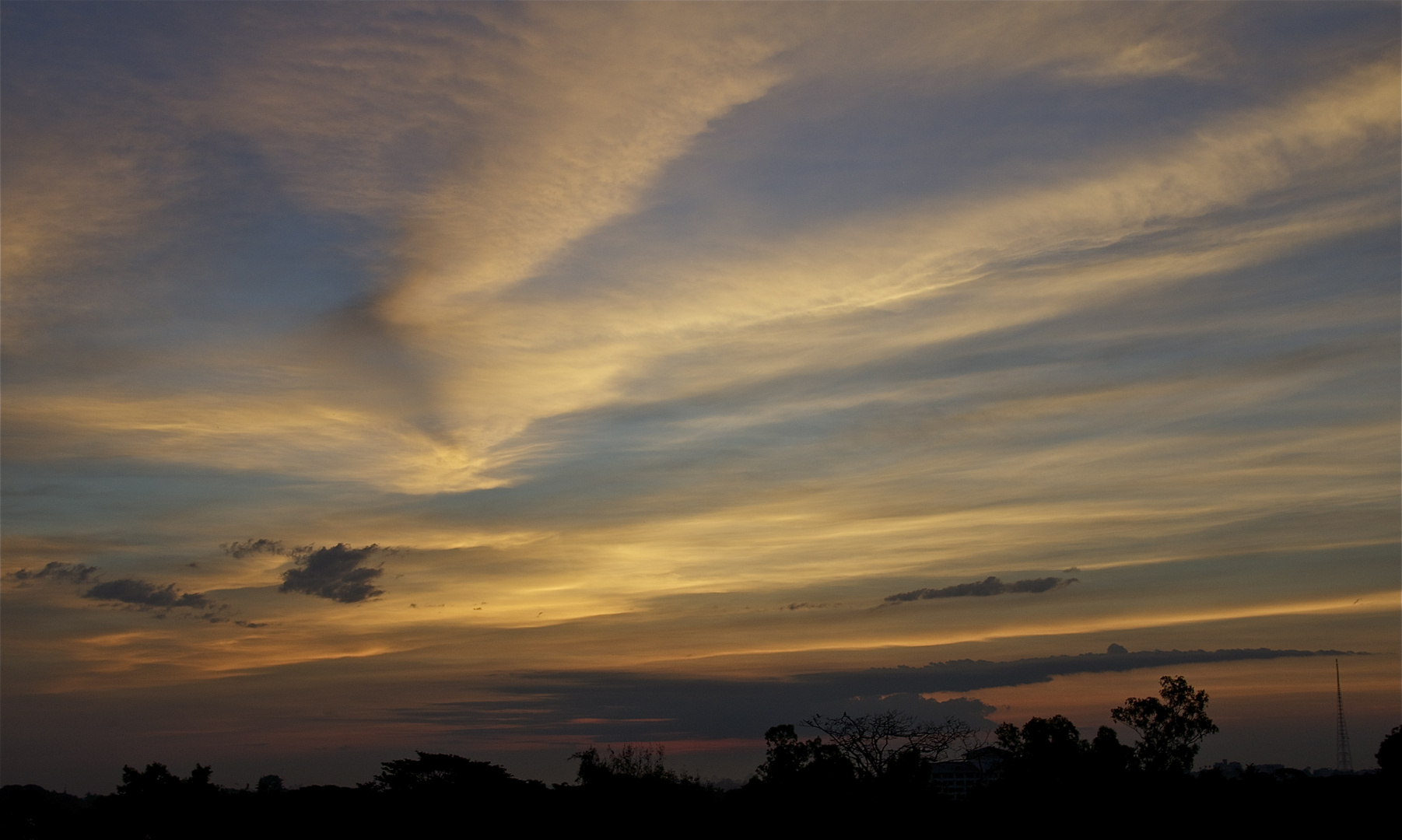 sonnenaufgang über yangon