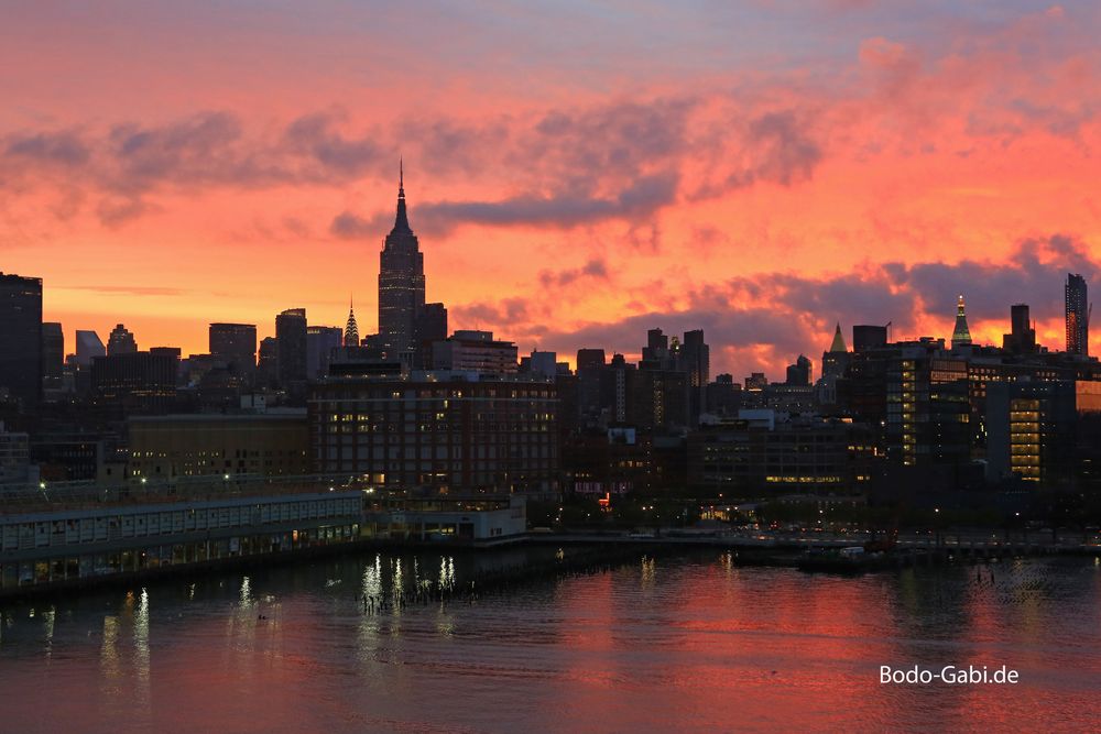 Sonnenaufgang überm ESB