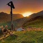 Sonnenaufgang überm Klausenpass