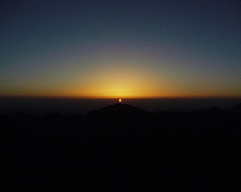 Sonnenaufgang vom Mosesberg auf dem Sinai