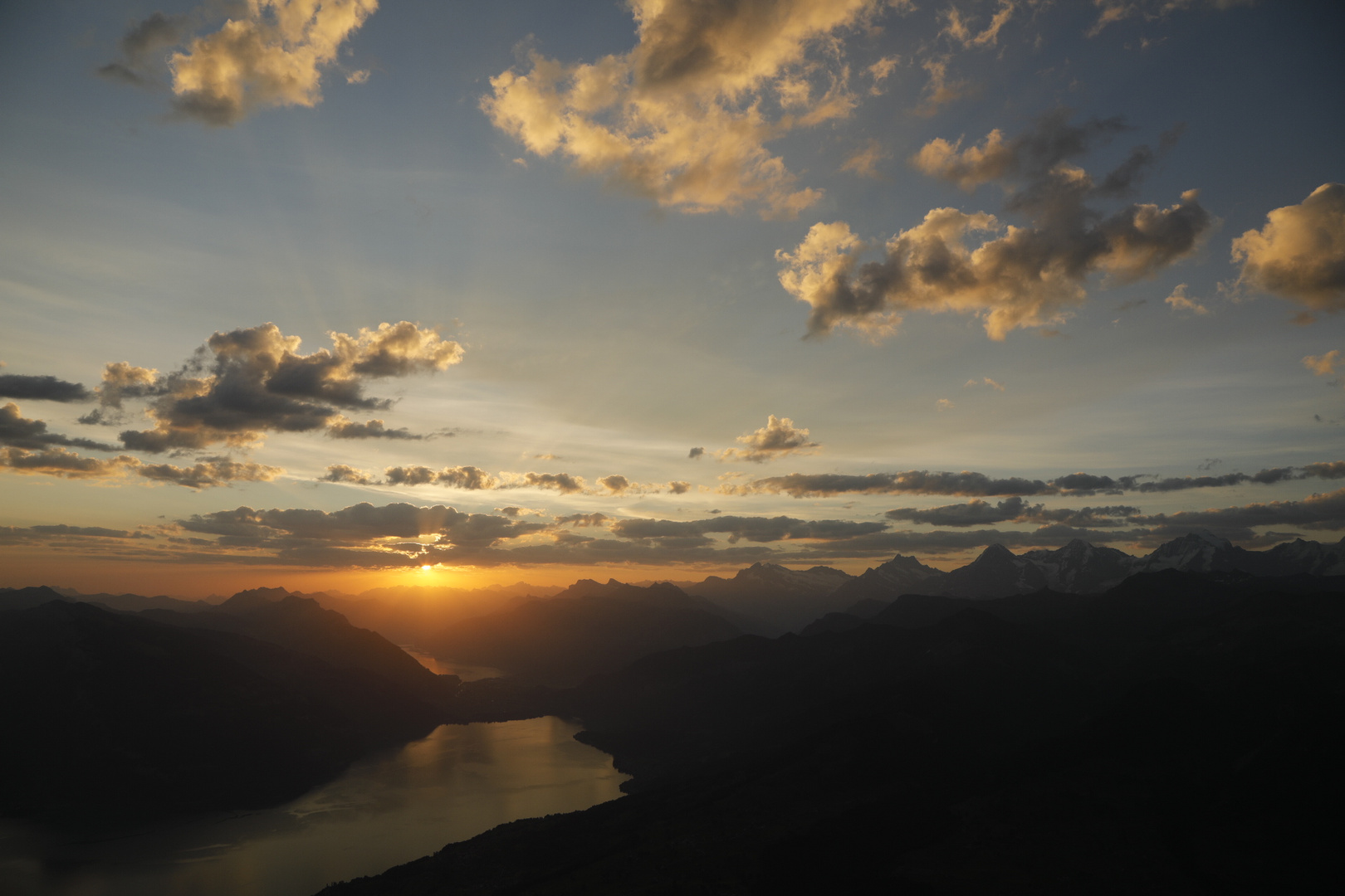 Sonnenaufgang vom Niesen