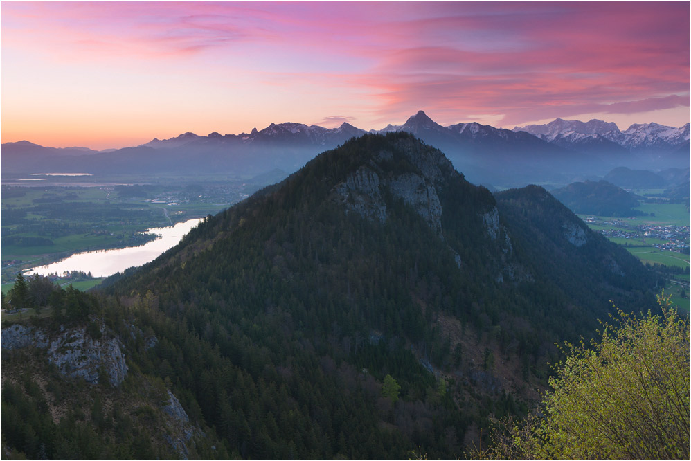 sonnenaufgang von der burg falkenstein