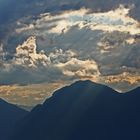 Sonnenaufgang vor dem Alpengasthof