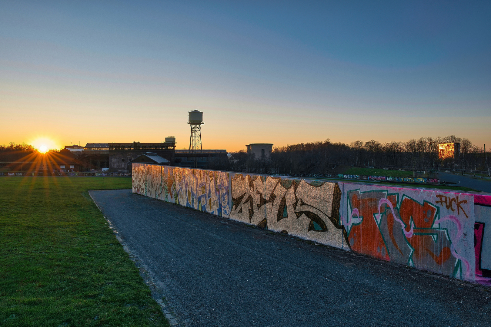 Sonnenaufgang Westpark-Bochum Januar2024