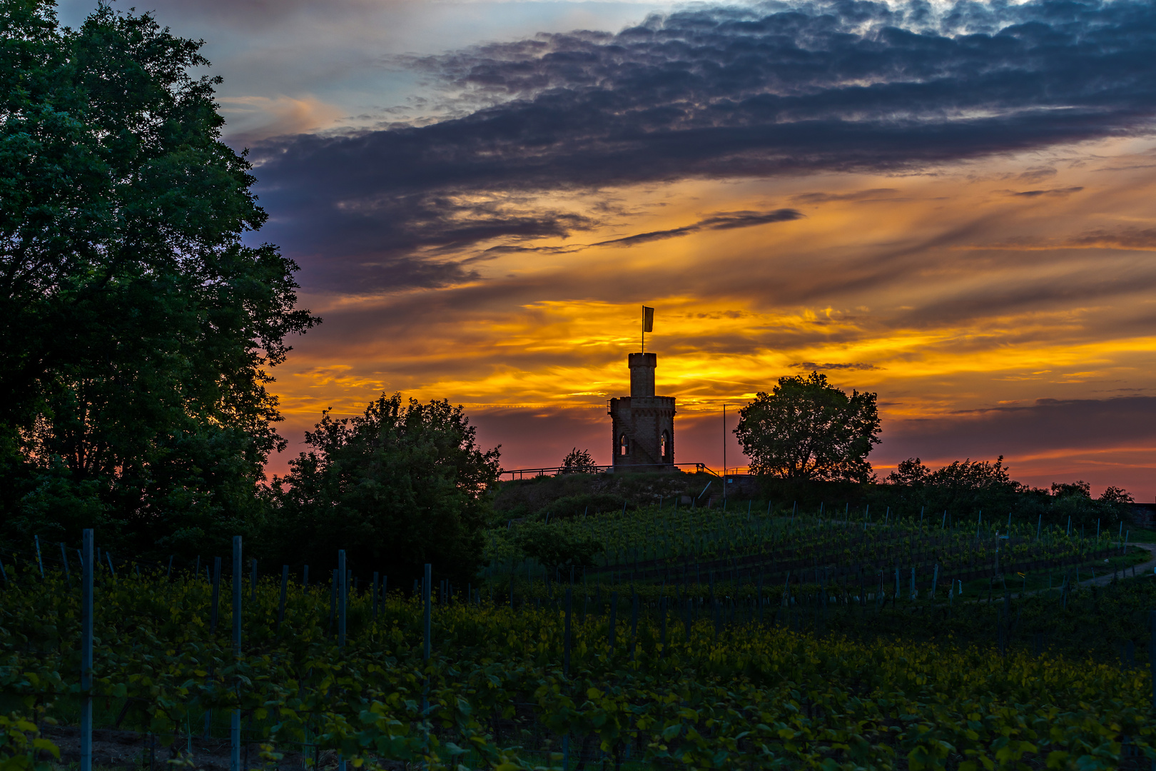 Sonnenaufgang_Flaggenturm_2