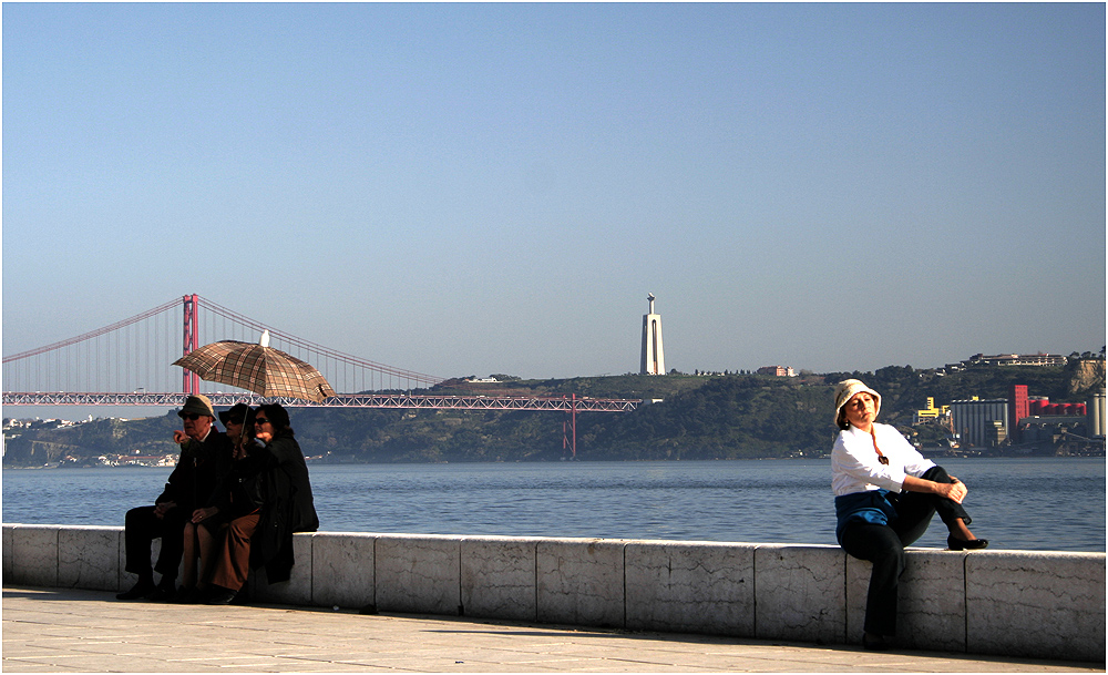 Sonnenbad bei 20° am Tejo