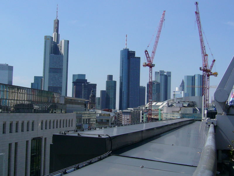 Sonnenbad im Schatten der Türme