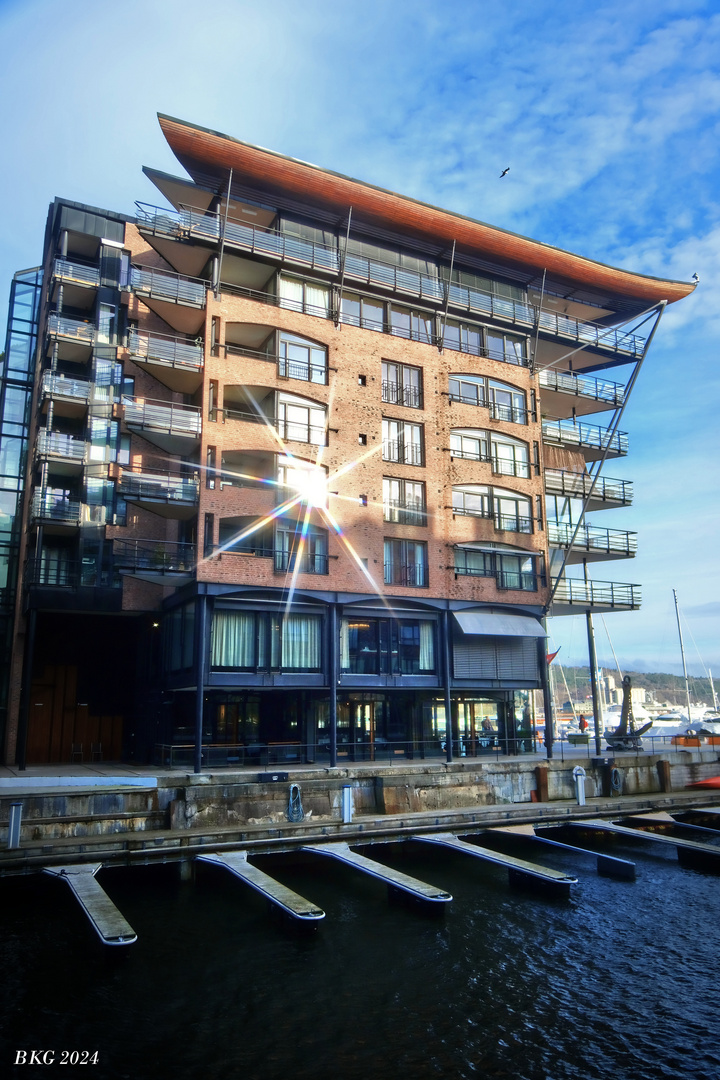 Sonnenfänger in der Hafencity Oslo 