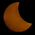 Sonnenfinsternis 2015 mit Sonnenfleck