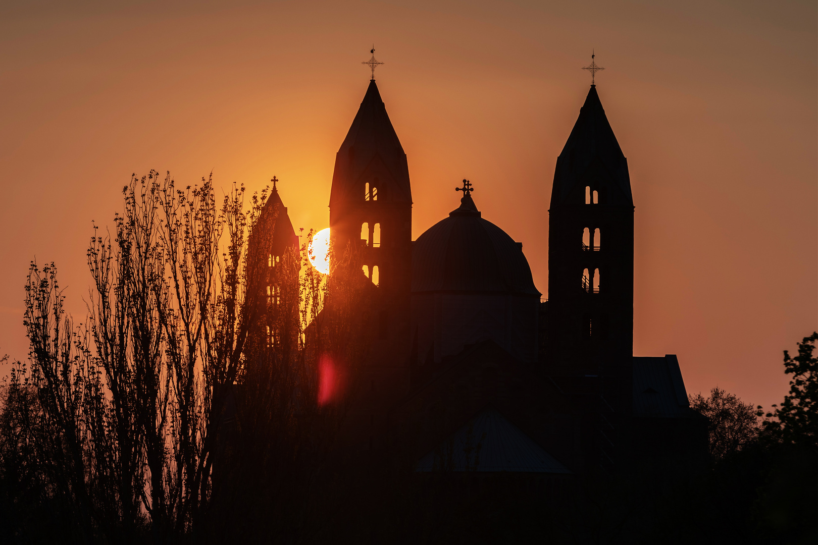 Sonnenhälfte_Kaiserdom_Speyer