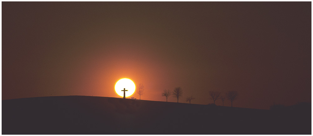 SONNENKREUZ