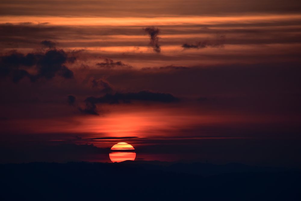 Sonnenkugel Foto & Bild | jahreszeiten, sonnenuntergänge, natur-kreativ ...