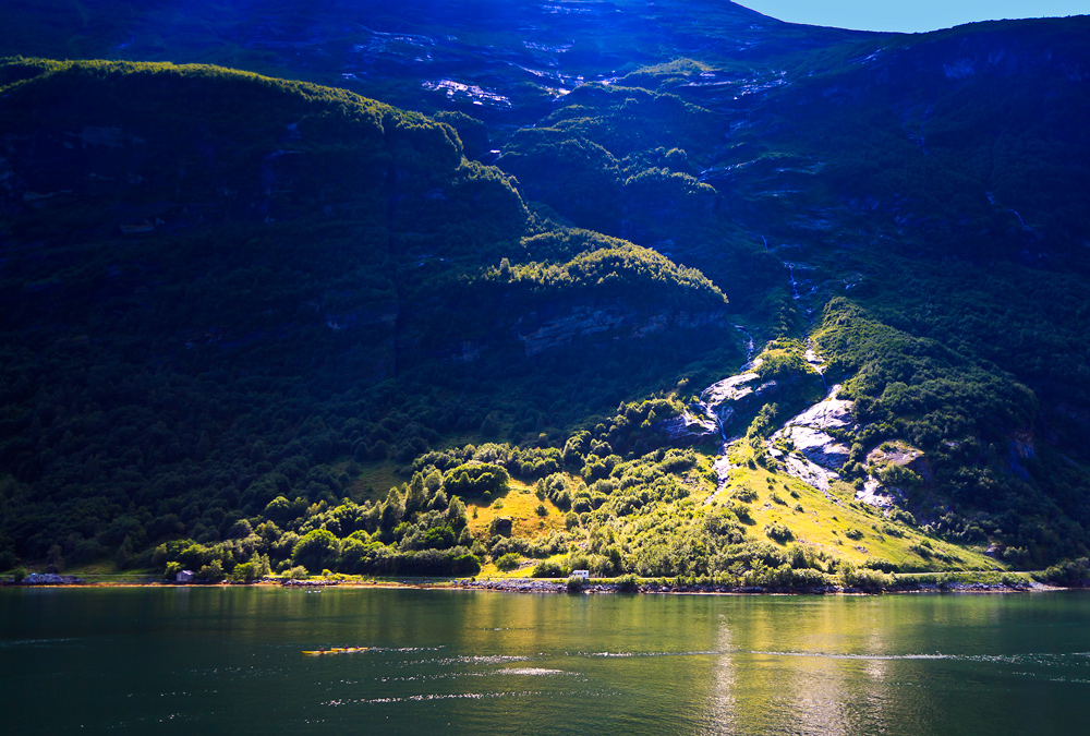 Sonnenlicht am Geiranger Fjord