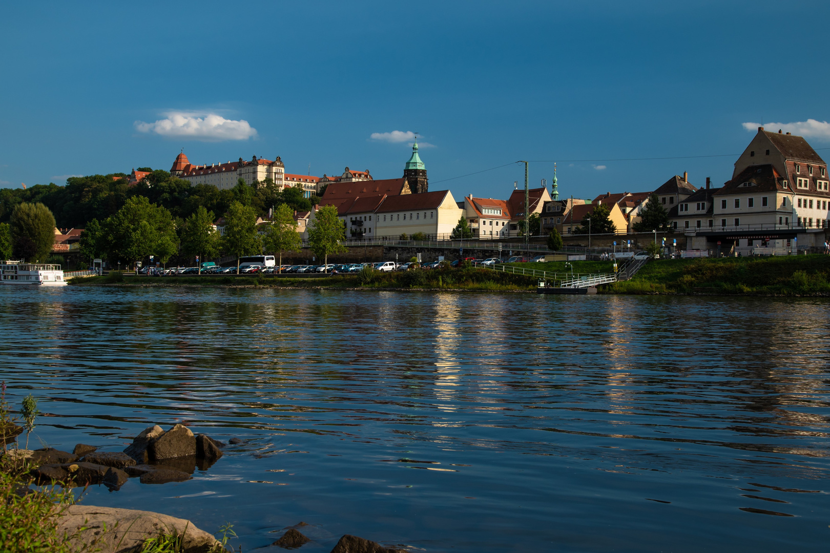 Sonnenschein im Spiegelbild