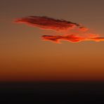 Sonnenstahlen getauchte Wolke