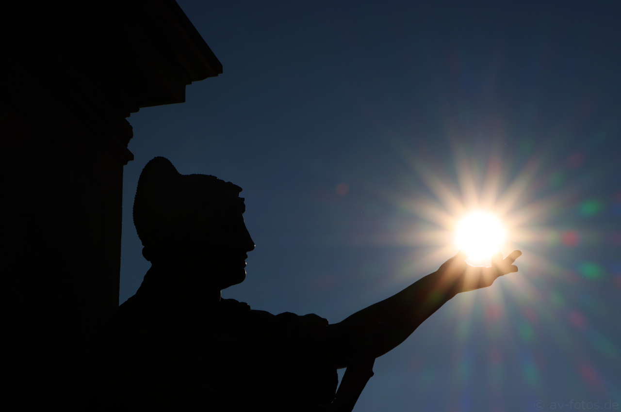 Sonnenstern Skulptur