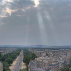 Sonnenstrahlen auf Paris