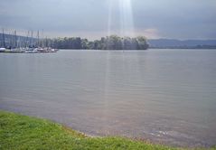 Sonnenstrahlen locken zum Seefest am 17. / 18.08.2013 in Northeim.