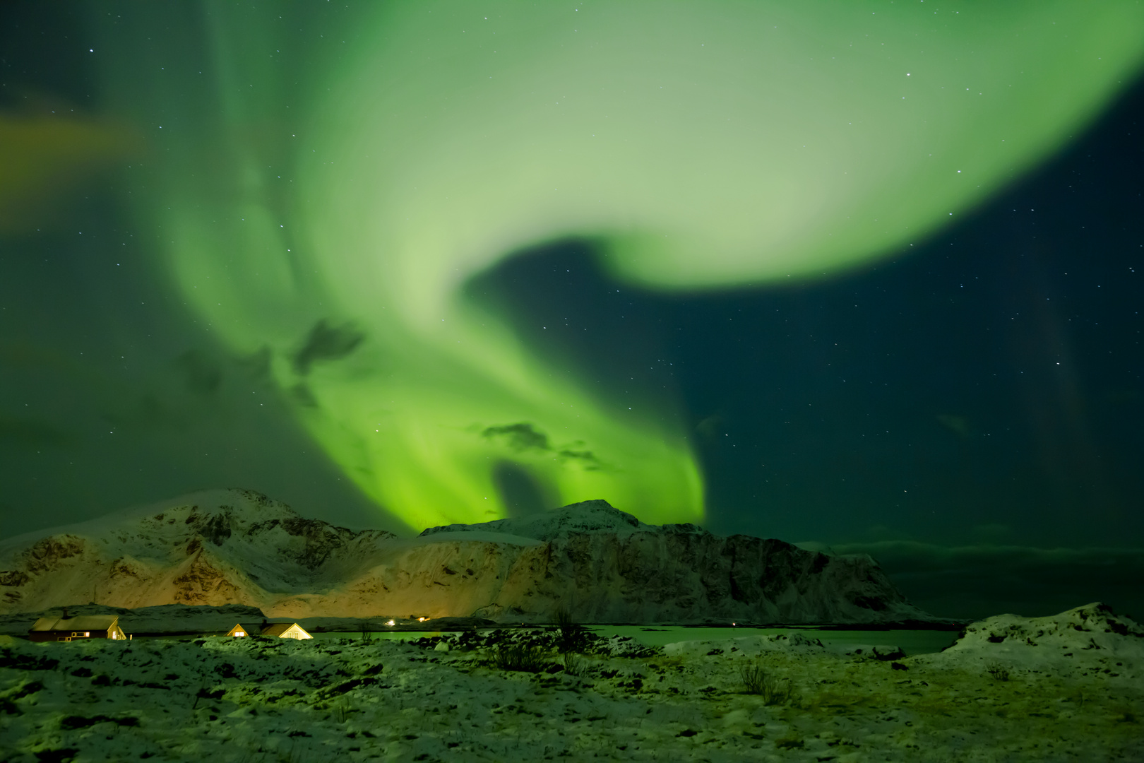 Sonnensturm über Ramberg/Lofoten