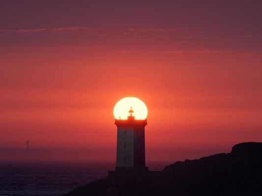 Sonnenturm     "PHARE DE kERMORVAN"
