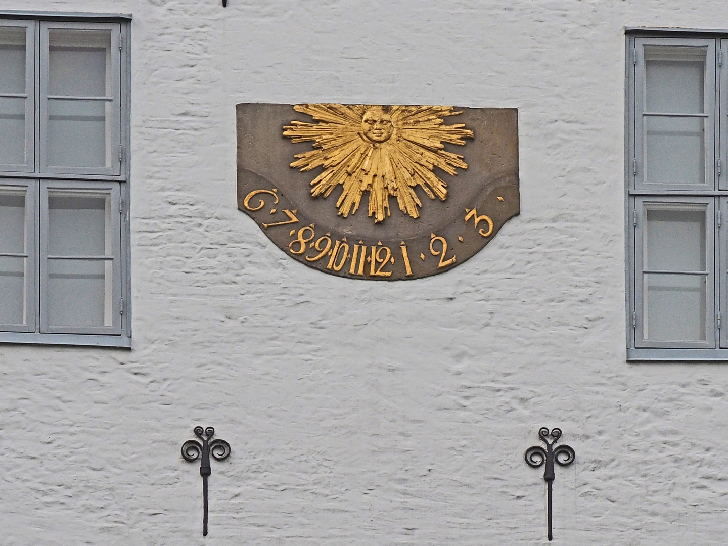 Sonnenuhr